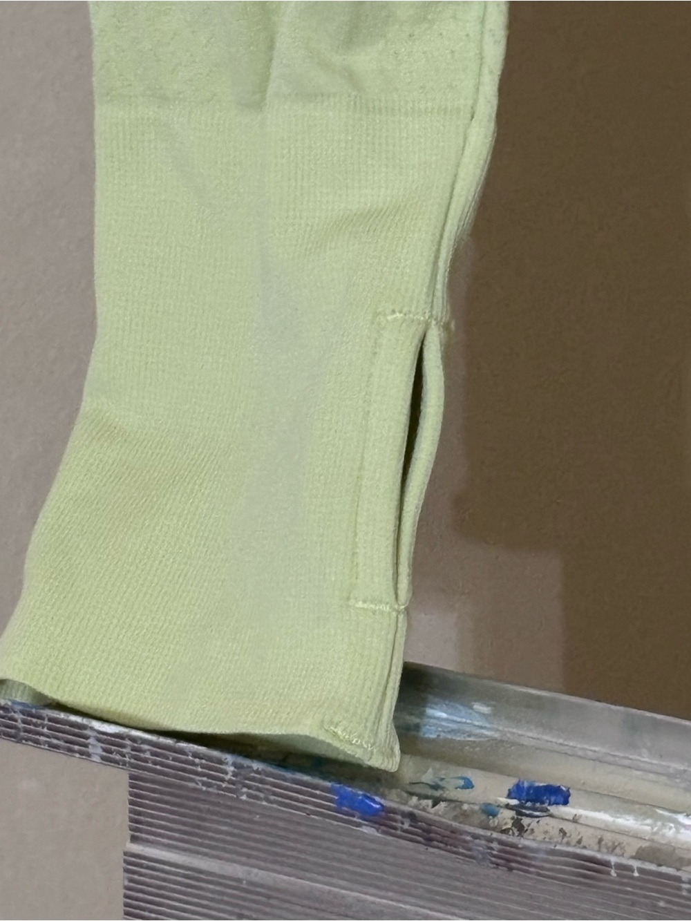 CALIA by Carrie Underwood Seamless Long Sleeve Athletic Top Chartreuse Green Sm - Picture 3 of 10